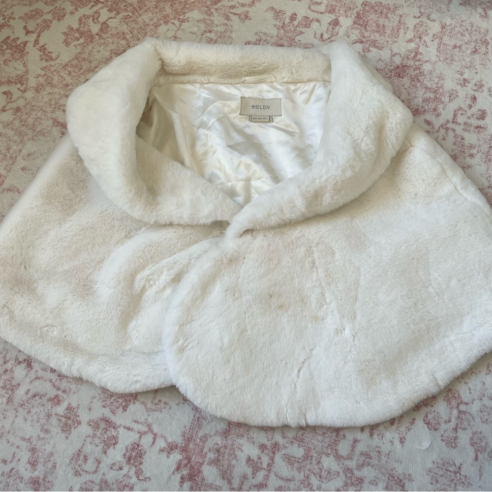 BHLDN Maxime Satin Lined Faux Fur Wrap White